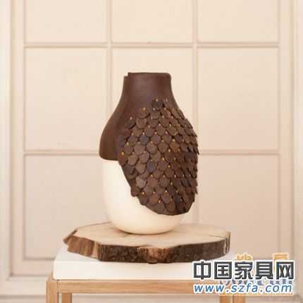 使用天然動物、植物聚合物制作的Botanica系列器皿